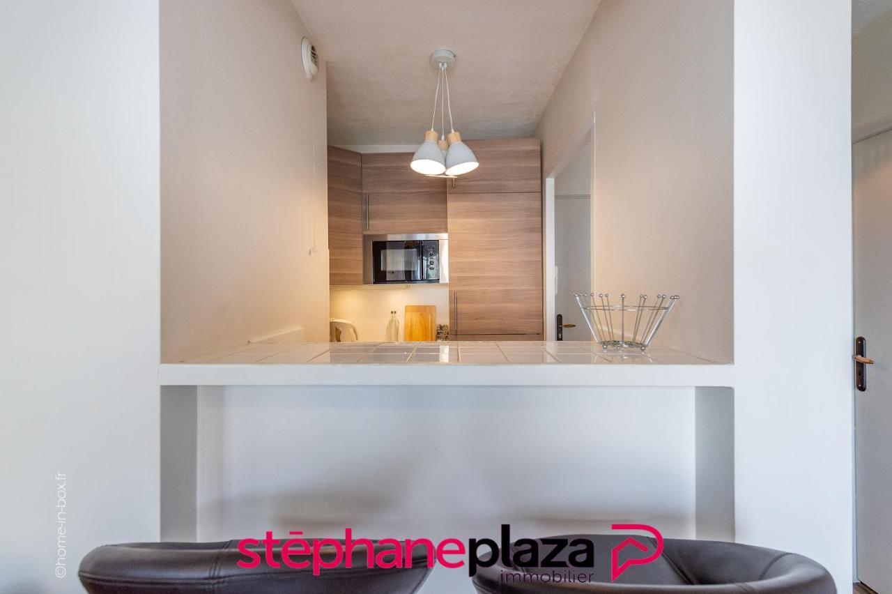 דירות באילי-רומאינוויליירס Plaza Venvolles 01 מראה חיצוני תמונה